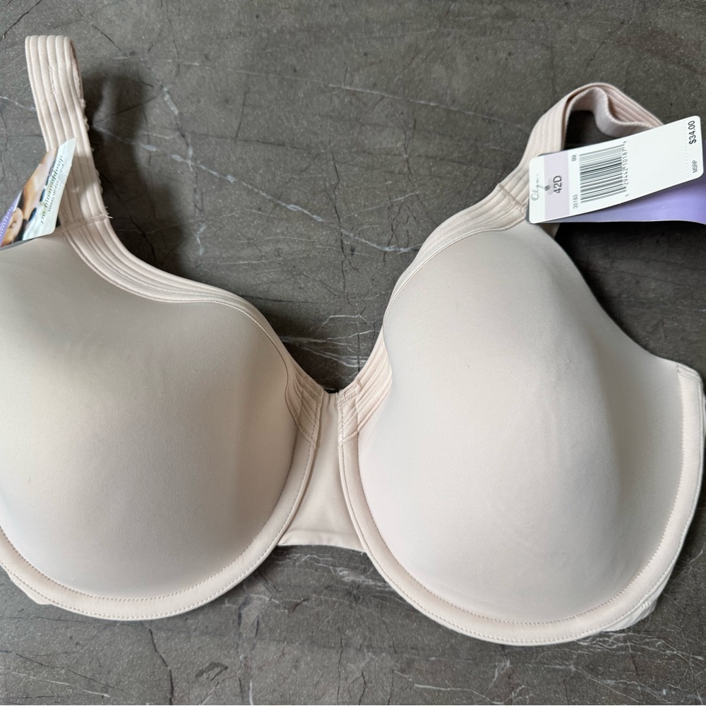 Olga Cream Full Coverage Bra with Underwire Support